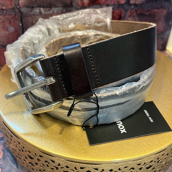 Other - NWT men’s genuine leather/dark brown belt Sz 32